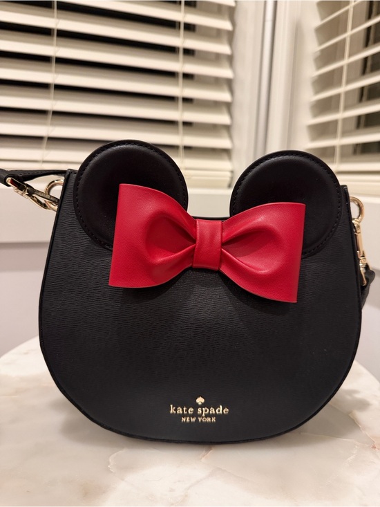 kate spade Handbags - NWOT Disney X Kate Spade Minnie 3D Crossbody Bag